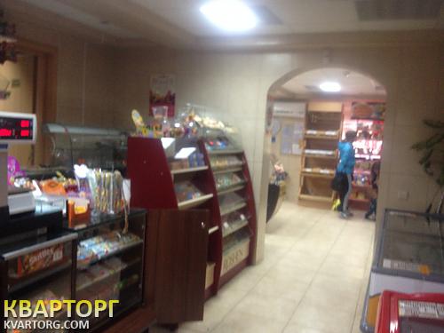 Sell shop. Киев,  Зодчих — photo 5