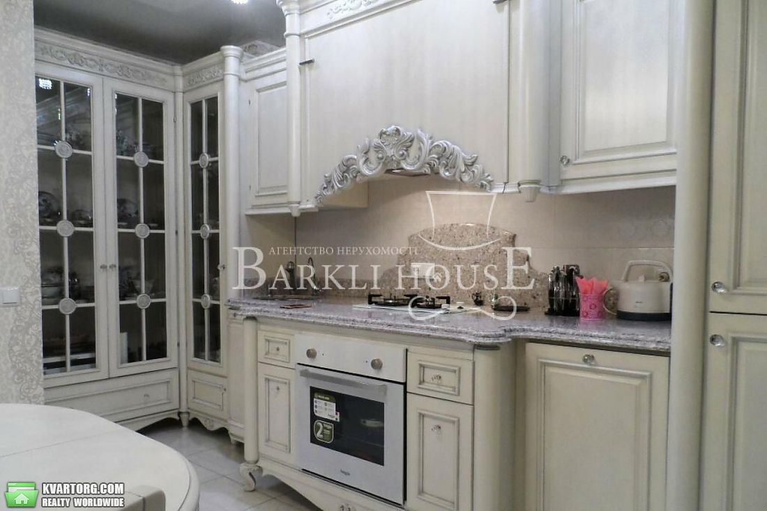 Rent out 3-room apartment. Киев,  Мильчакова — photo 3