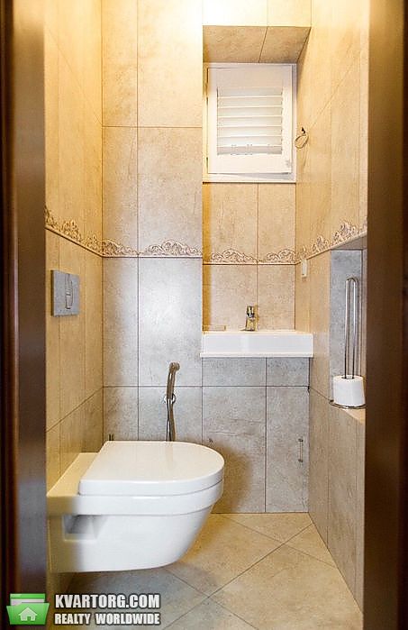 Rent out 2-room apartment. Львов, Князя Романа — photo 3