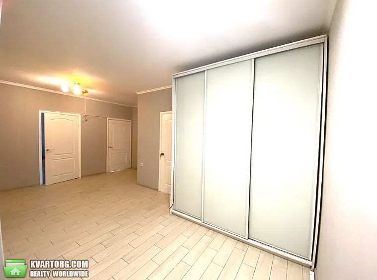 Sell 3-room apartment. Киев, Вадима Гетьмана — photo 8