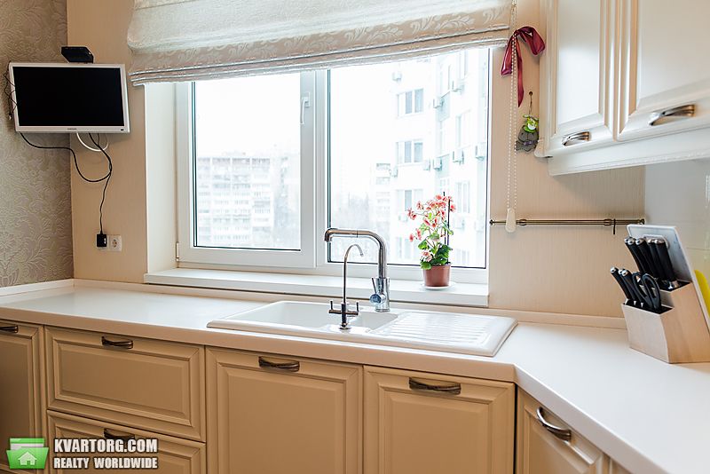Rent out 4-room apartment. Киев,  Механизаторов — photo 10