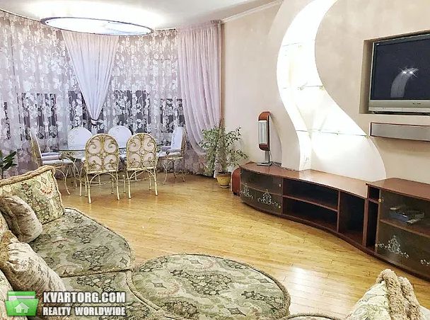 Sell 3-room apartment. Киев,  Дмитриевская — photo 2