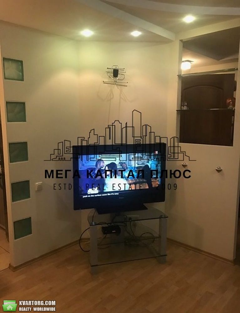 Rent out 3-room apartment. Киев, Романа Ратушного — photo 8