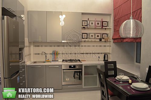 Rent out 2-room apartment. Киев,  Большая Васильковская — photo 1