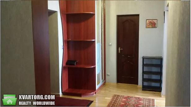 Rent out 2-room apartment. Киев,  Осенняя — photo 7