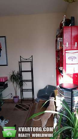 Rent out 2-room apartment. Киев,  Урловская — photo 5