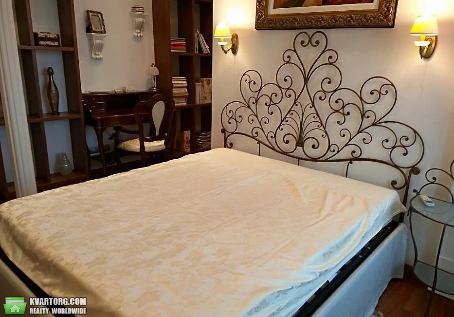 Rent out 2-room apartment. Киев, Коновальца — photo 4