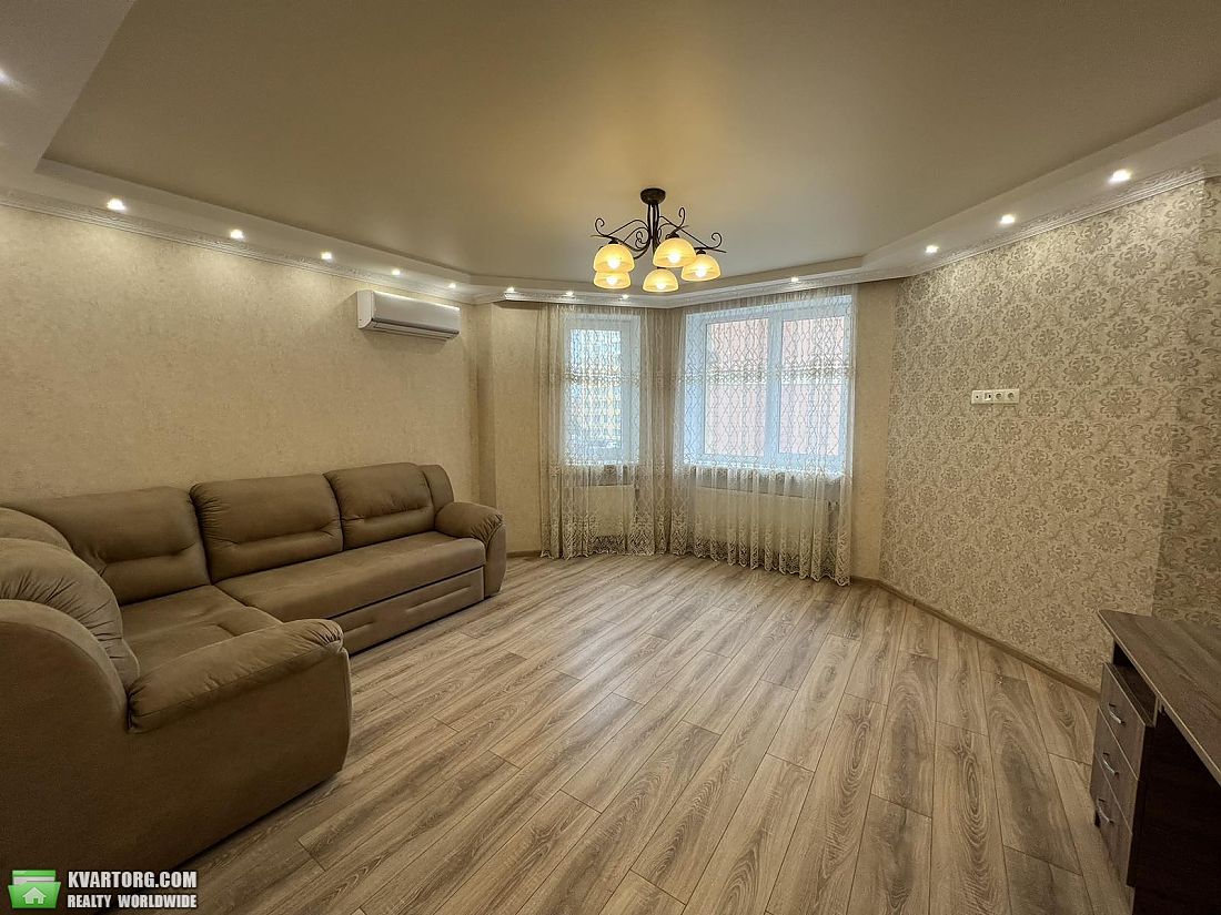 Sell 2-room apartment. Киевская обл., Миру — photo 1