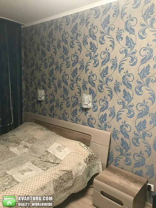 Rent out 2-room apartment. Киев,  Саксаганского — photo 2
