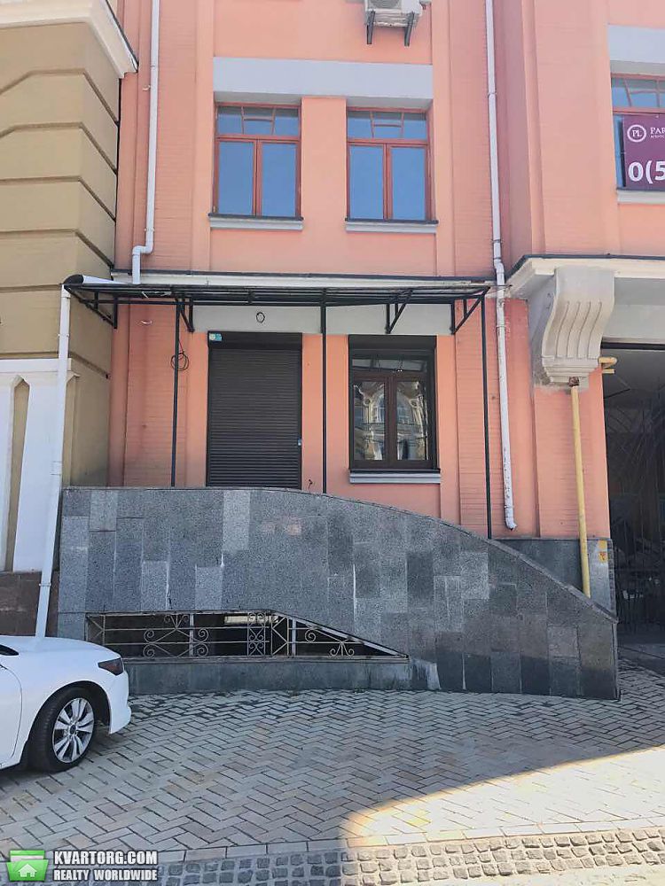 Rent out shop. Киев, дегтярная — photo 1
