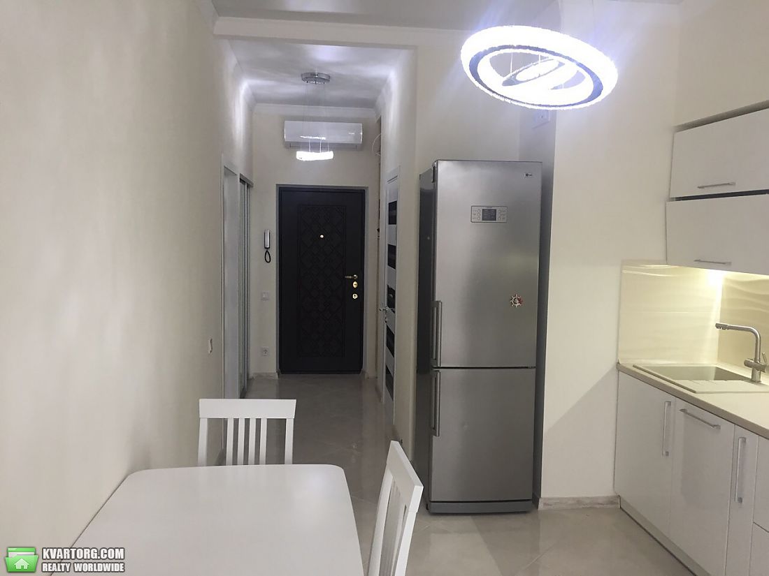 Rent out 1-room apartment. Одесса, Фонтанская дорога — photo 1