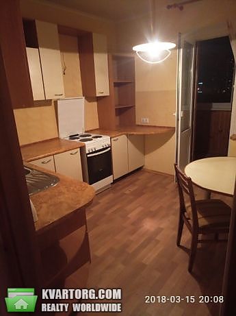 Rent out 1-room apartment. Киев, Радунская — photo 1