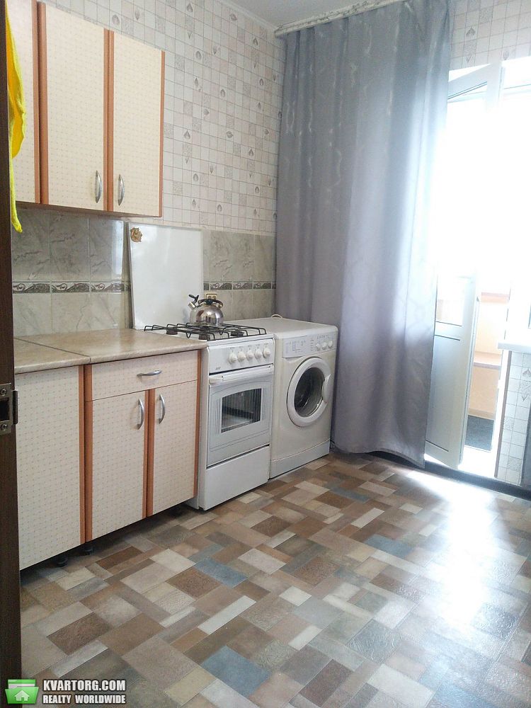 Rent out 1-room apartment. Вишневое, Машиностроителей — photo 1