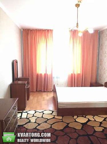 Rent out 3-room apartment. Киев,  Вышгородская — photo 2