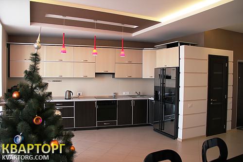 Rent out 3-room apartment. Одесса, Фонтанская — photo 2