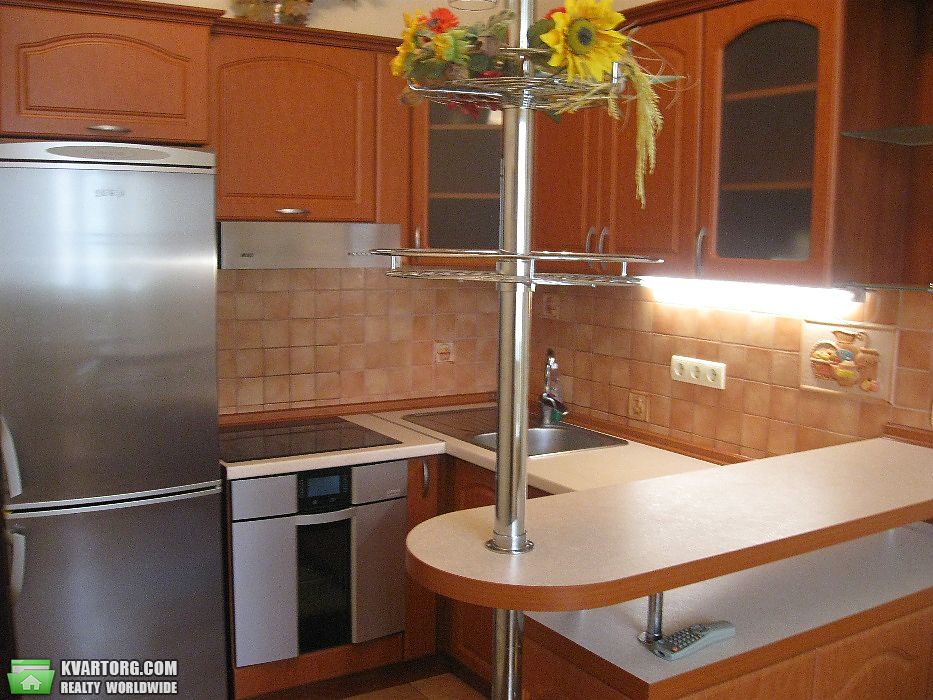Rent out 2-room apartment. Киев,  Павловская — photo 7
