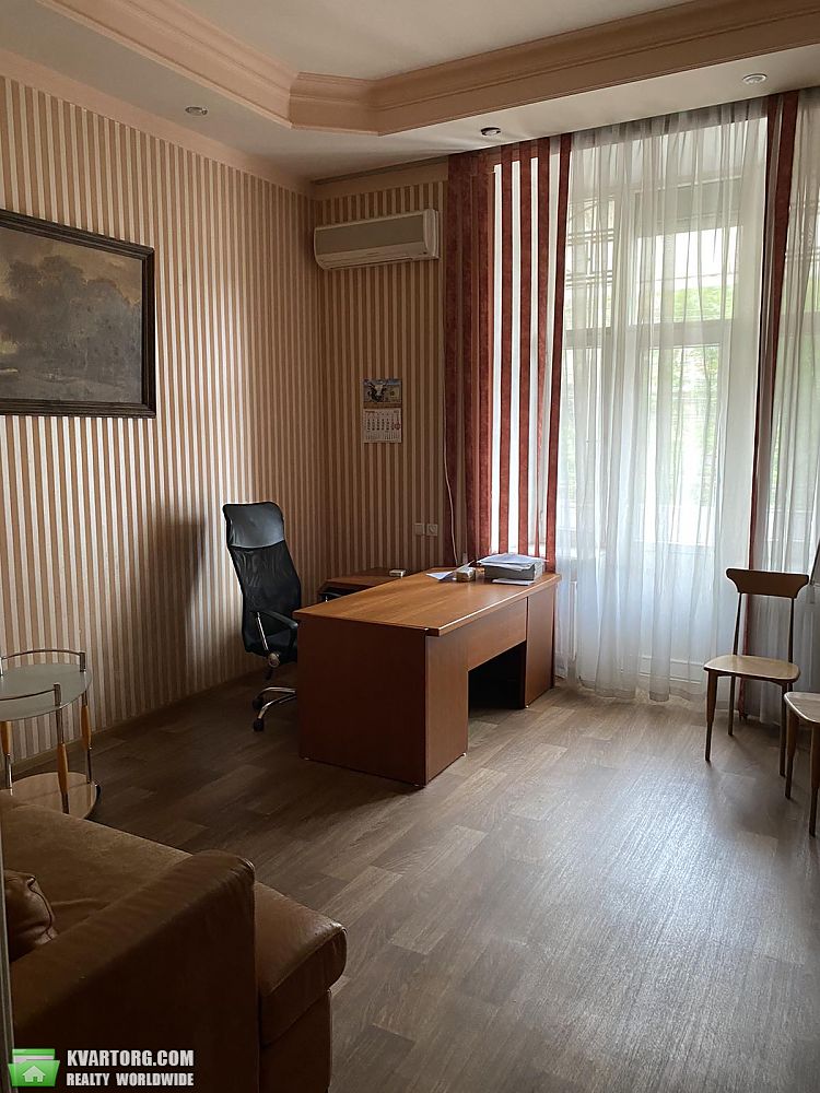 Rent out office. Одесса, французский бульвар — photo 1