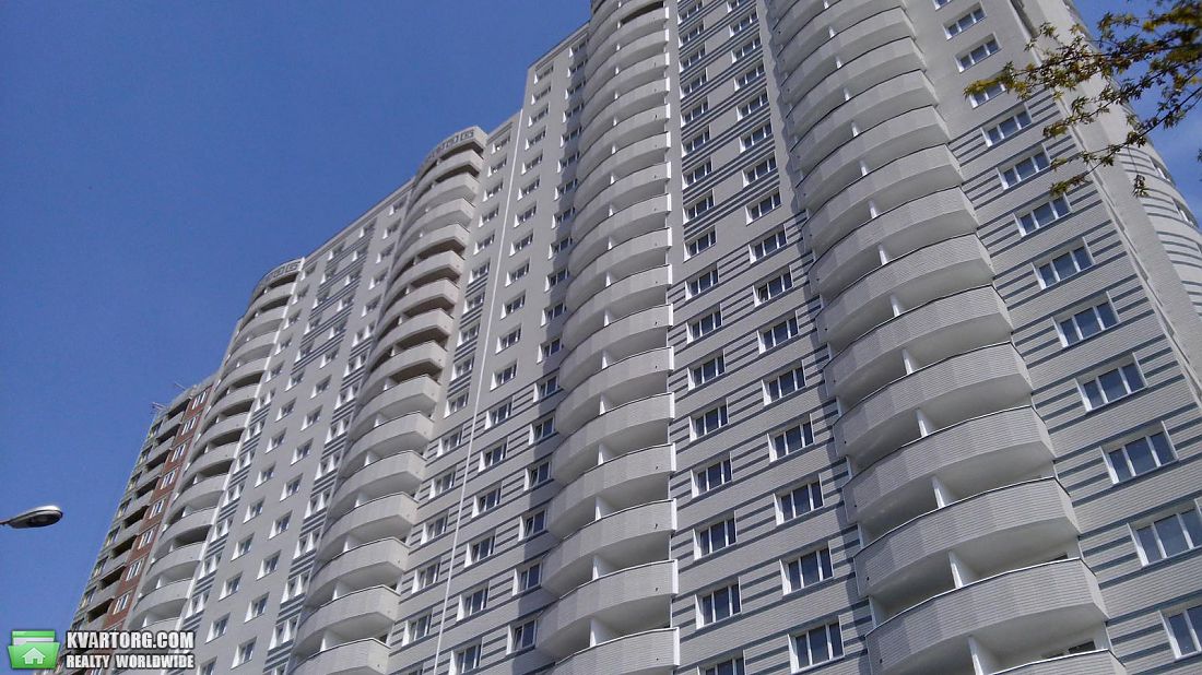 Sell 3-room apartment. Киев,  Панельная — photo 1