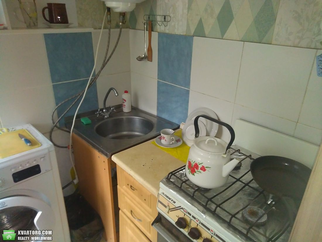 Rent out 1-room apartment. Киев,  Пост-Волынская — photo 8