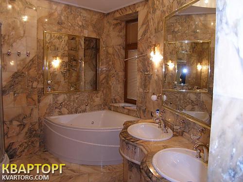 Sell 3-room apartment. Киев, Богомольца — photo 9
