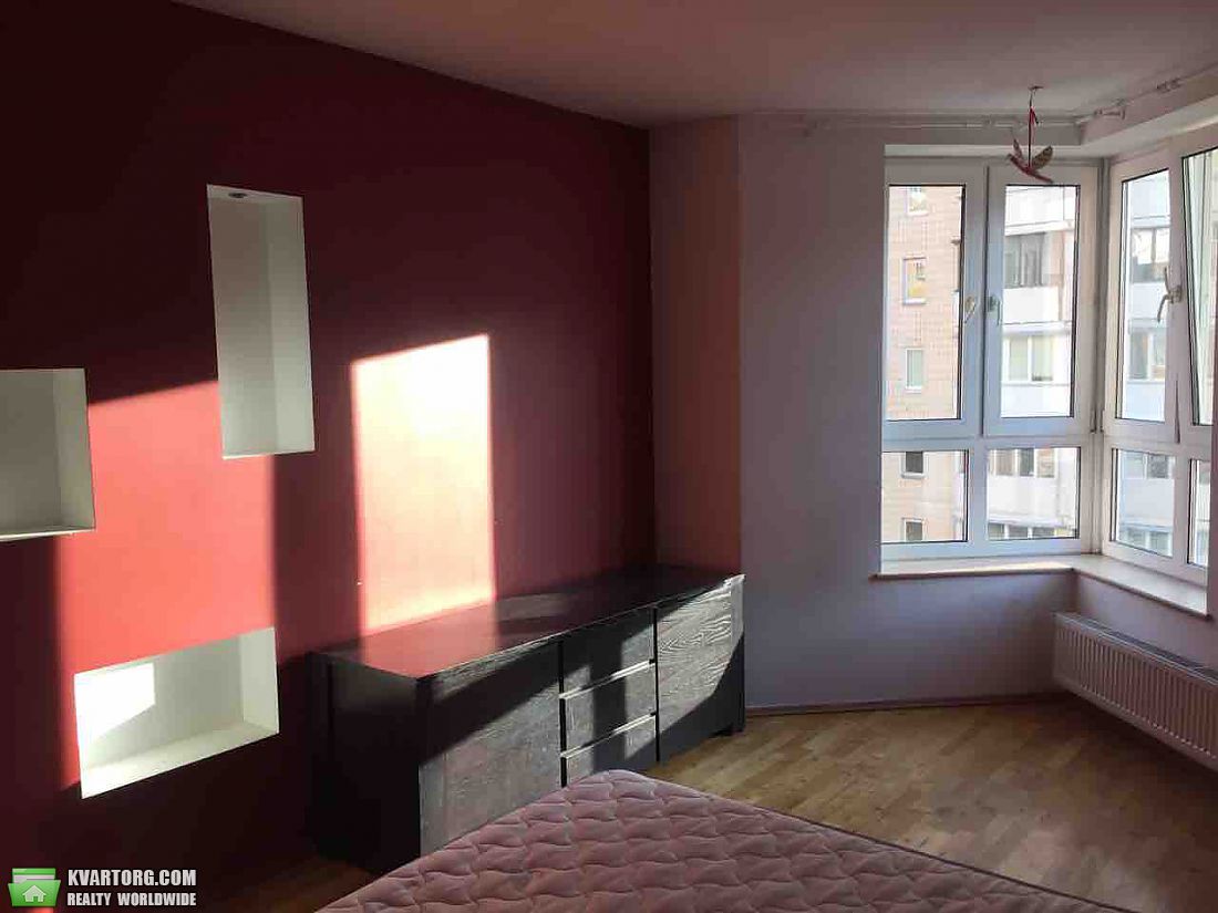 Rent out 3-room apartment. Киев, пр Паладина — photo 4
