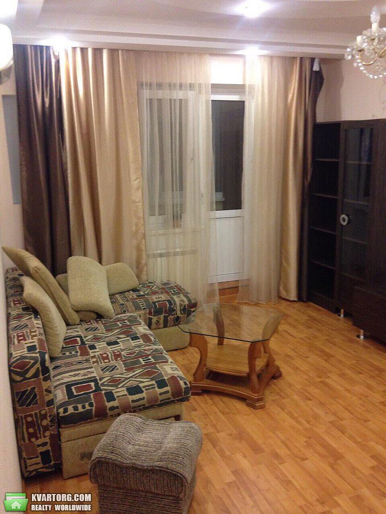 Sell 2-room apartment. Киев,  Мостицкая — photo 1