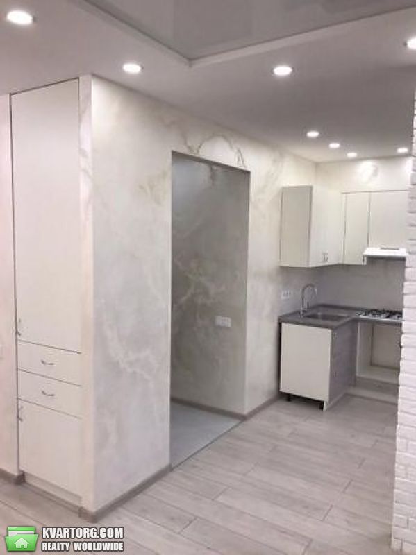 Sell 1-room apartment. Киев, Небесной Сотни — photo 3