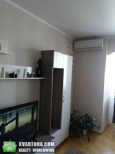 Sell 3-room apartment. Киев,  Конева — photo 2