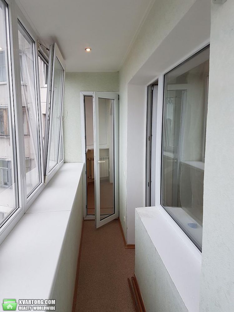 Rent out 4-room apartment. Киев,  Бальзака — photo 10