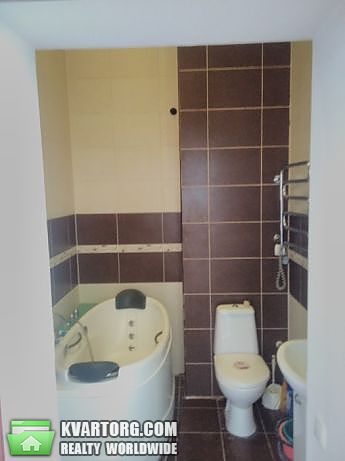 Rent out 2-room apartment. Киев,  Стрелецкая — photo 4