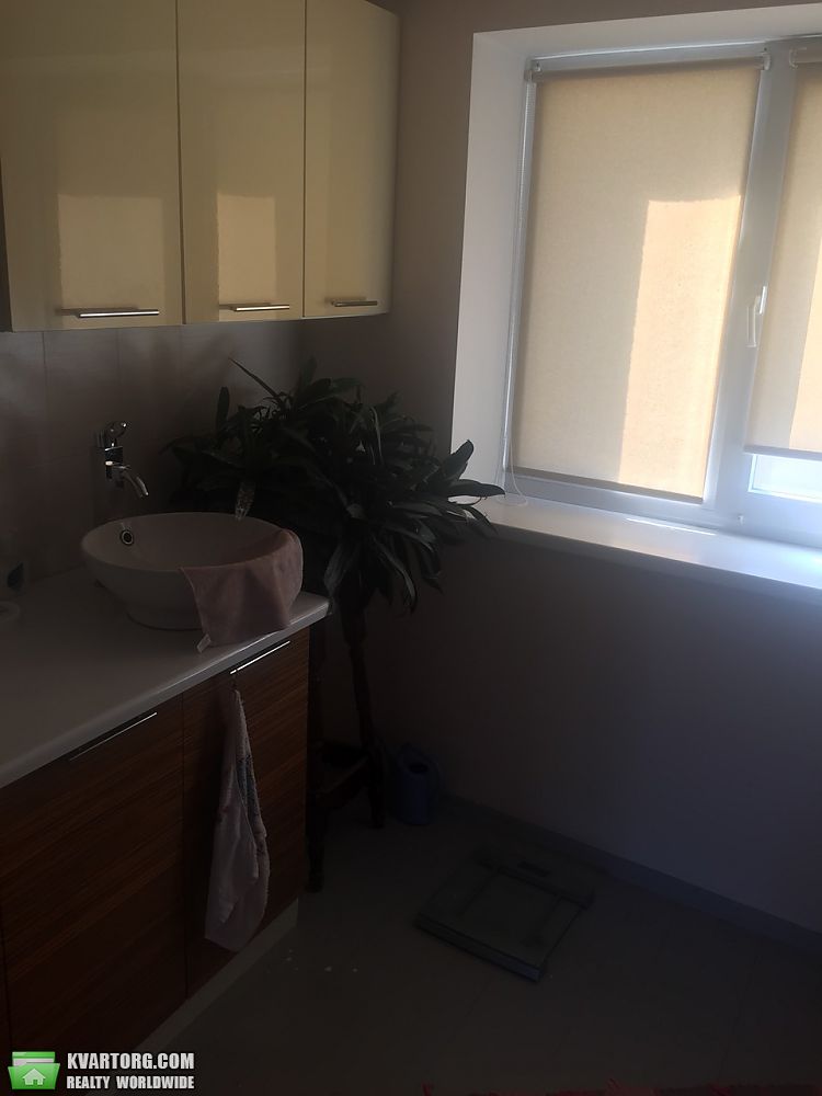Sell house. Киев,  Садовая Осокорки — photo 4