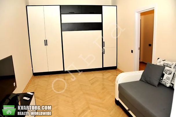 Rent out 1-room apartment. Киев,  Липковского — photo 1