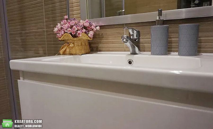 Rent out 1-room apartment. Киев,  Крушельницкой — photo 8