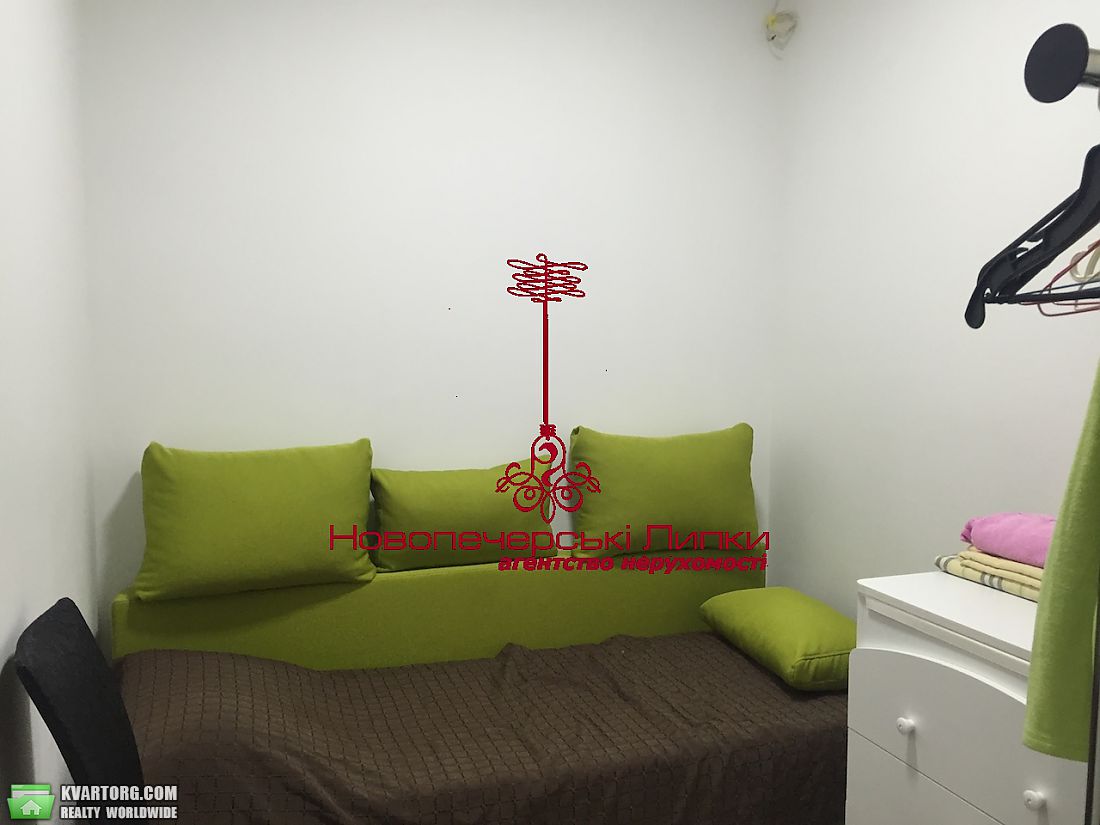 Sell 5-room apartment. Киев,  Драгомирова — photo 4