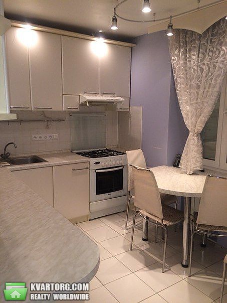 Sell 2-room apartment. Киев,  Ярмолы — photo 1