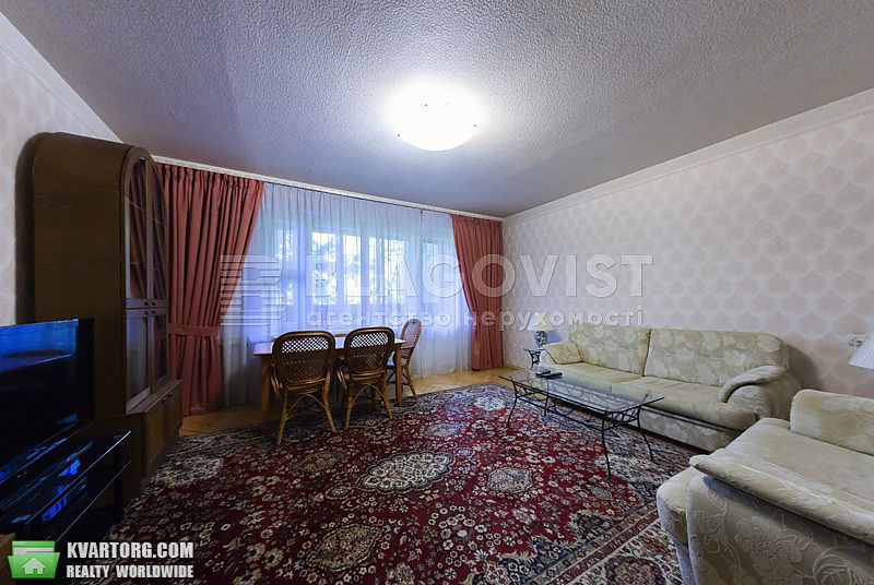 Rent out 3-room apartment. Киев,  Старонаводницкая — photo 1