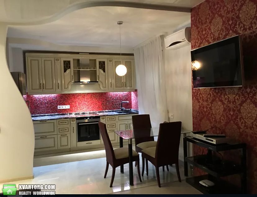 Rent out 1-room apartment. Киев, Феодосийская — photo 1