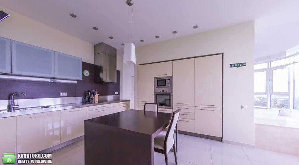 Rent out 4-room apartment. Киев,  Московская — photo 7