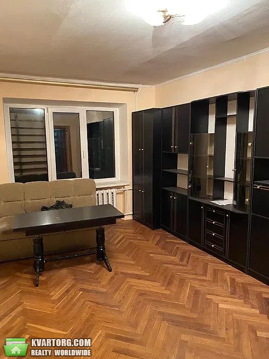 Sell 3-room apartment. Киев,  Карпинского — photo 1