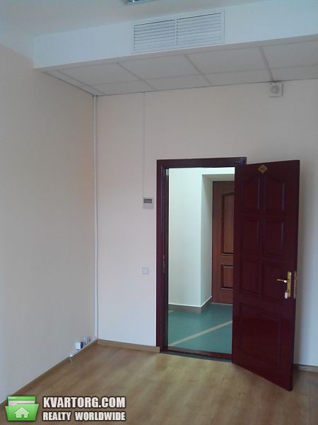 Rent out office. Киев, Жилянская, — photo 4