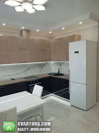 Rent out 3-room apartment. Киев, Олени Пчилки — photo 8