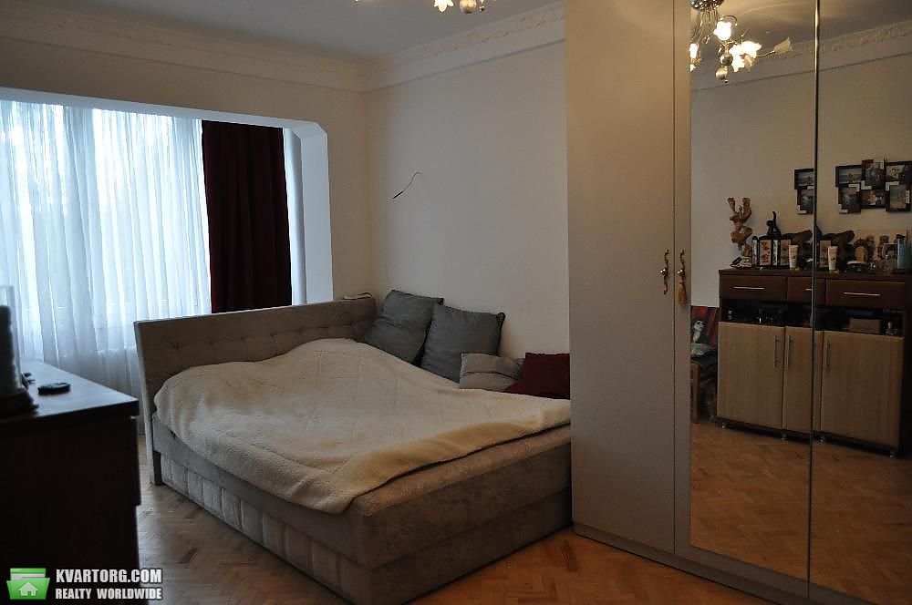 Sell 1-room apartment. Киев,  Баумана — photo 1
