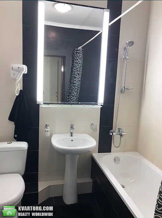 Rent out 1-room apartment. Киев,  Феодосийский пер — photo 8