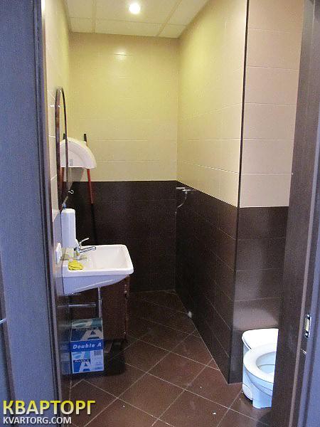 Rent out office. Киев, Спасская — photo 1