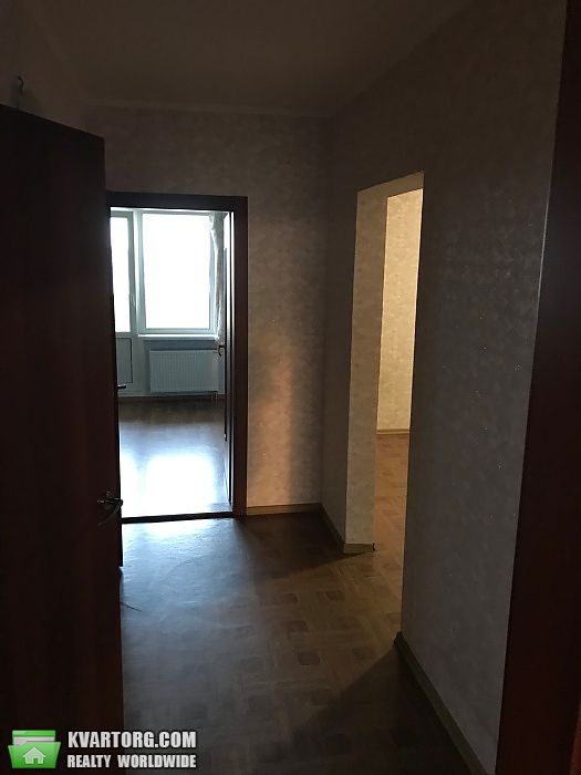 Rent out 3-room apartment. Киев, Данченко — photo 3