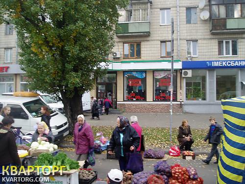 Rent out shop. Киев, пр-т. Воссоединения 10/2, — photo 3