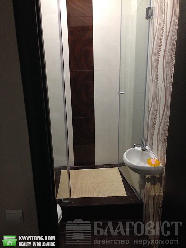 Sell 3-room apartment. Киев, Регенераторная — photo 8