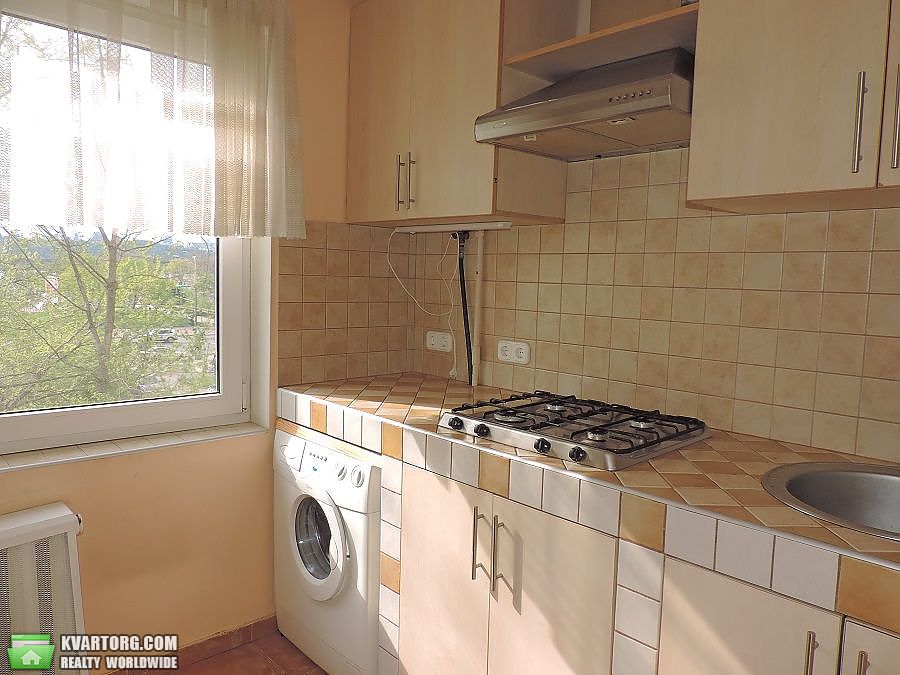 Sell 3-room apartment. Киев,  Днепровская наб — photo 2