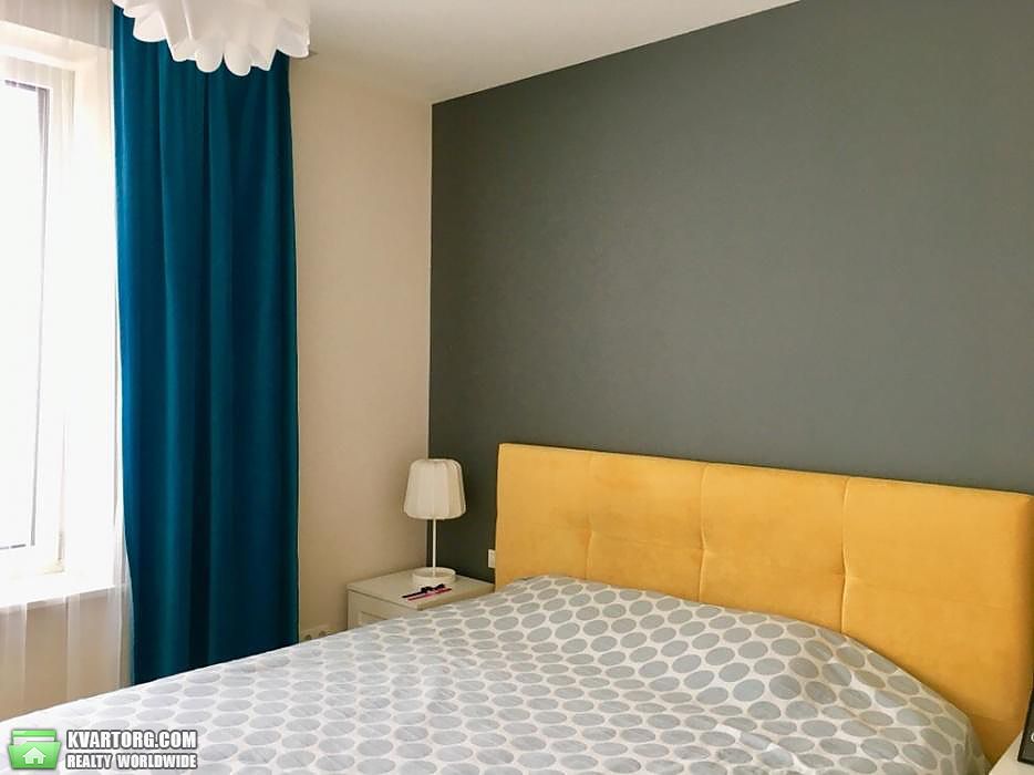Rent out 3-room apartment. Киев, Данченко — photo 4