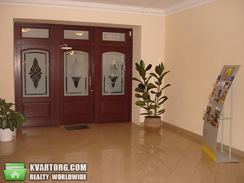 Rent out office. Киев, Ирининская — photo 6
